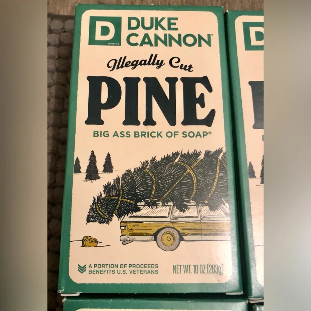 Duke Cannon Illegally Cut Pine Big Brick of Soap 10oz (Lot of 4 Bars)